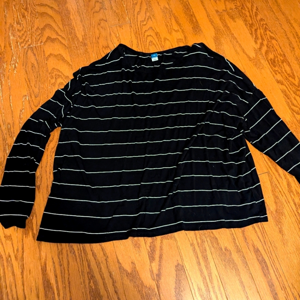 Woman Long Sleeved Shirt